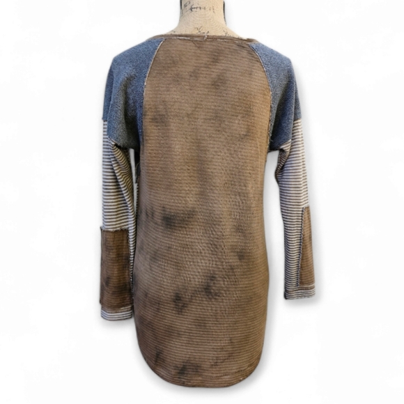 People Like Frank Long Sleeve Tee With Zipper Detail, Size S - Picture 6 of 9